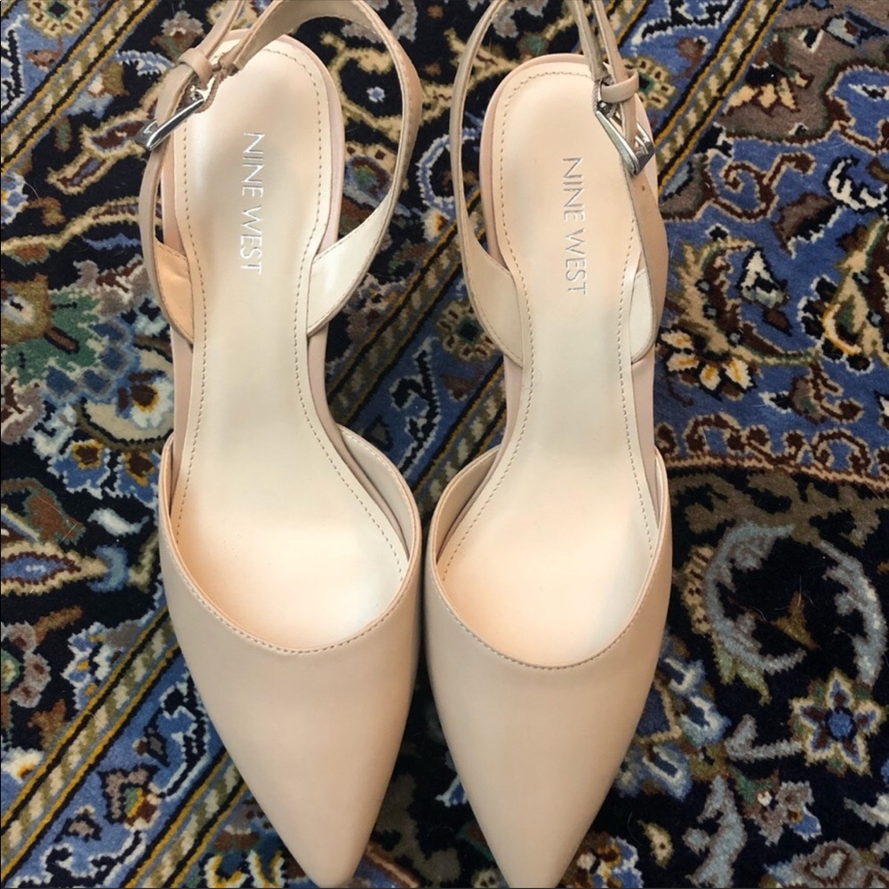 NWT Nine West sling back pumps